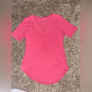 Women’s Lululemon Athletica Pink V-Neck T Size L